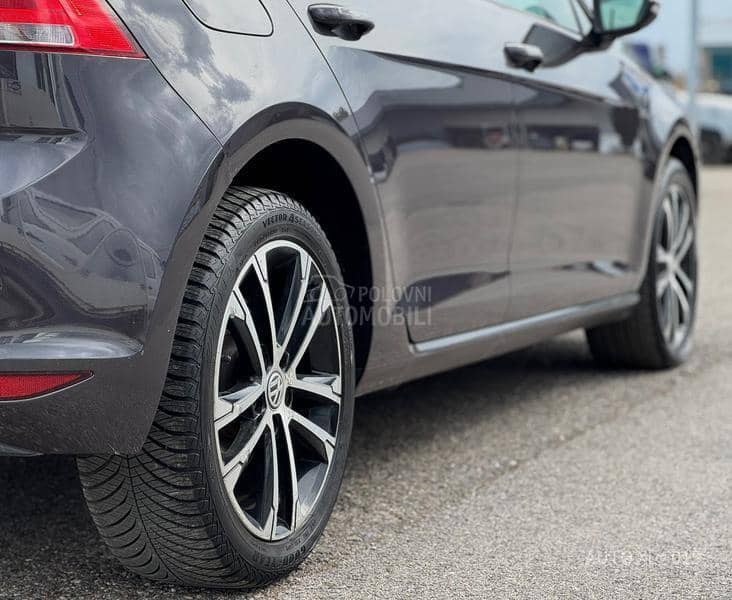 Volkswagen Golf 7 1.6 TDI / XEN / NAV