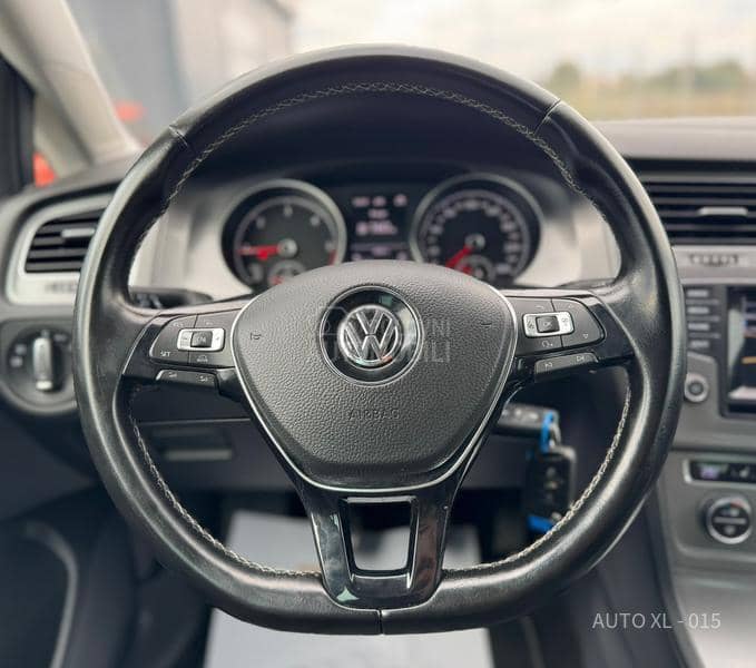 Volkswagen Golf 7 1.6 TDI / XEN / NAV