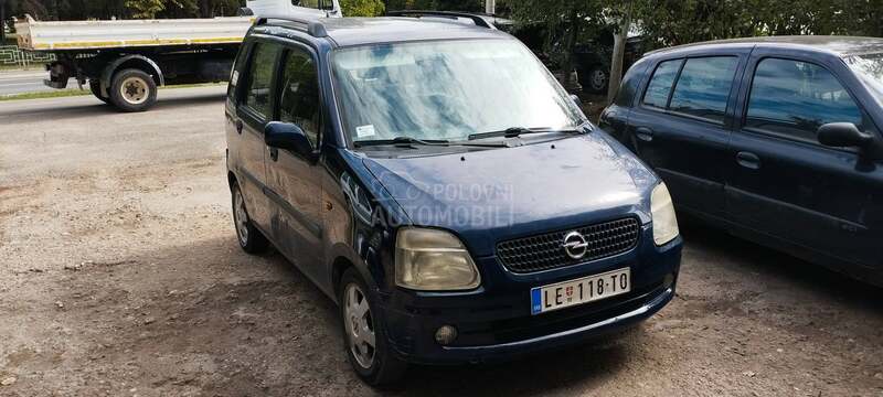Opel Agila 1200