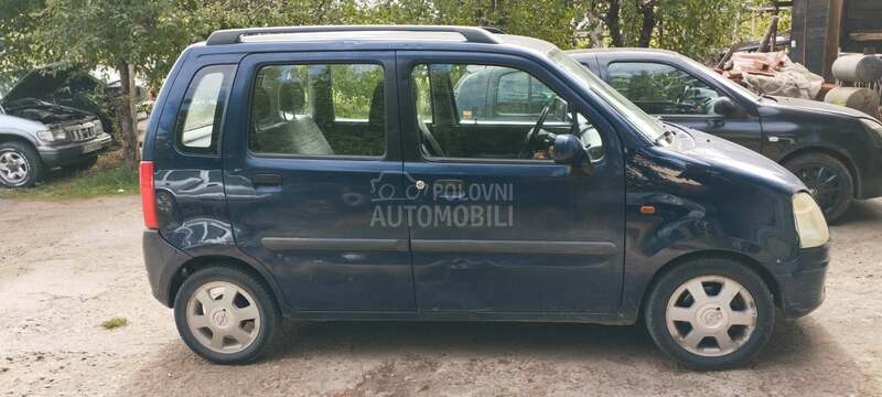 Opel Agila 1200