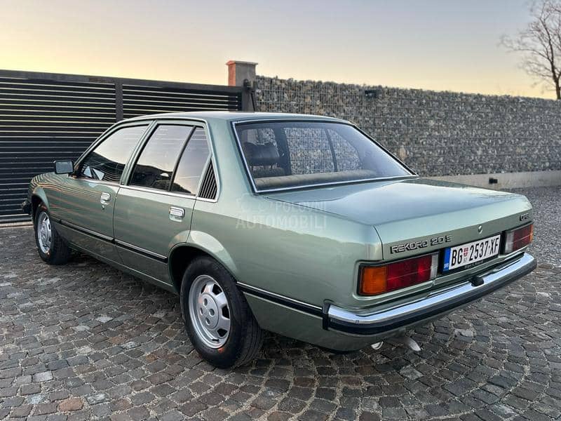 Opel Rekord E 2.0s