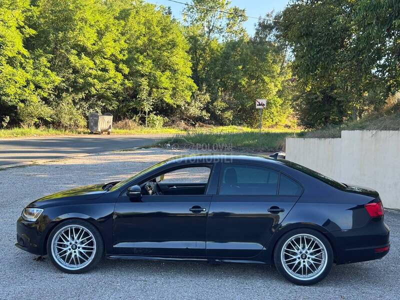 Volkswagen Jetta 