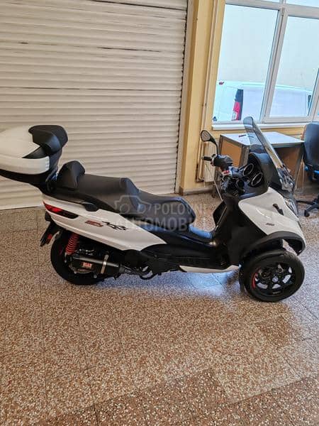 Piaggio MP3