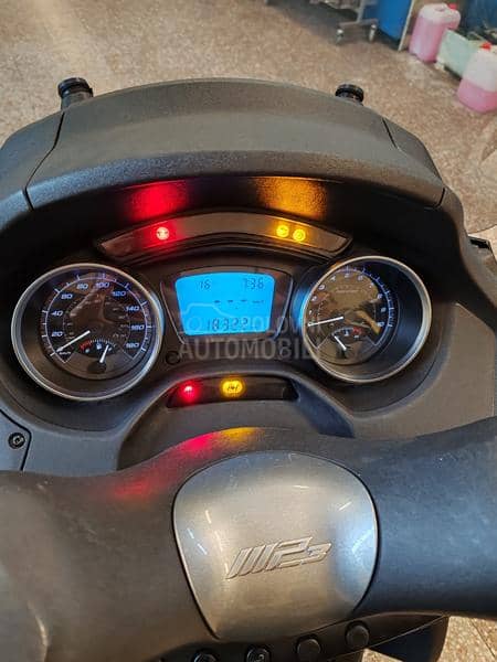 Piaggio MP3