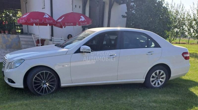 Mercedes Benz E 200 