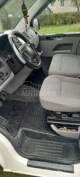 Volkswagen Transporter T5 6 sedista.Long produzen