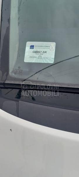 Volkswagen Transporter T5 6 sedista.Long produzen