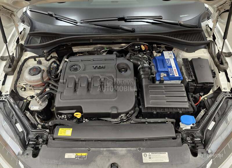 Škoda Superb 2.0tdi DSG/LED/NAV