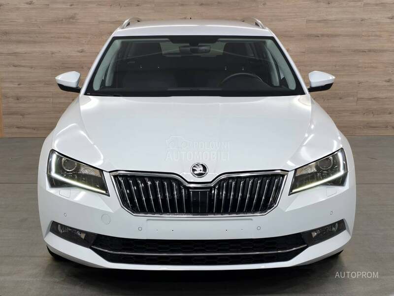 Škoda Superb 2.0tdi DSG/LED/NAV