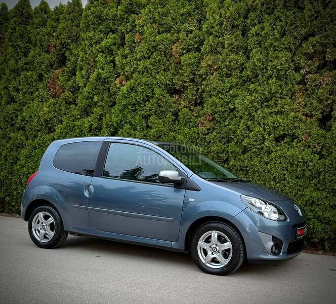 Renault Twingo NIGHT DAY CH