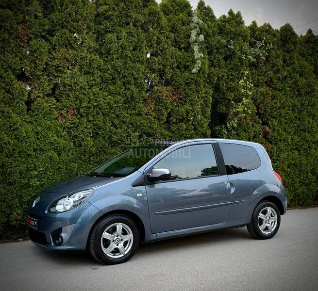 Renault Twingo NIGHT DAY CH