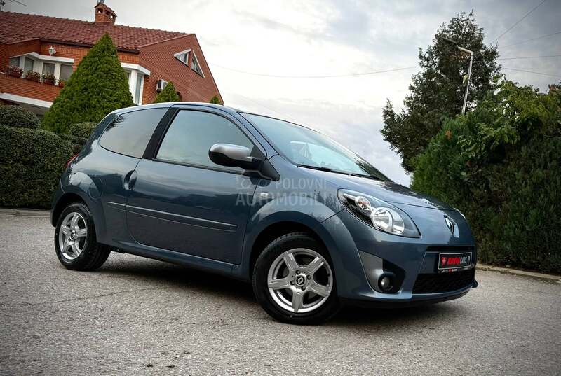 Renault Twingo NIGHT DAY CH