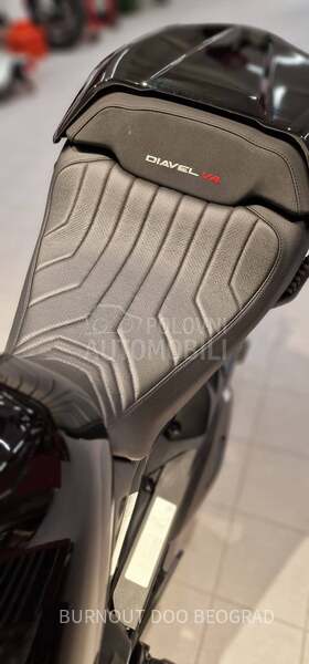 Ducati Diavel V4