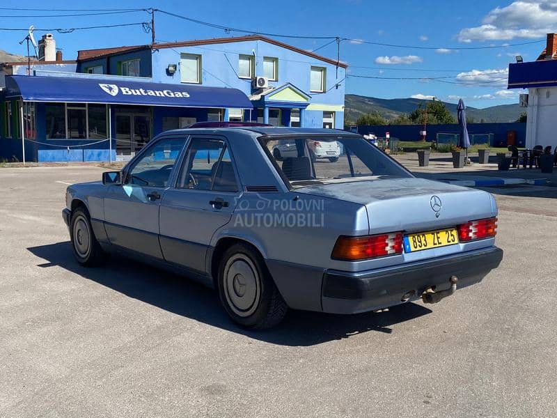 Mercedes Benz 190 250td