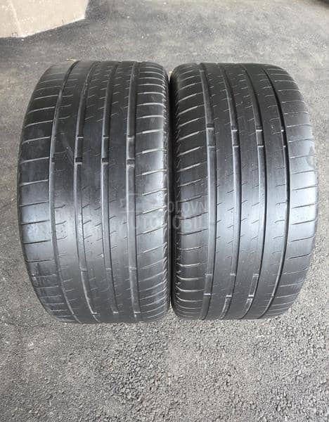 Bridgestone 275/35 R20 Letnja