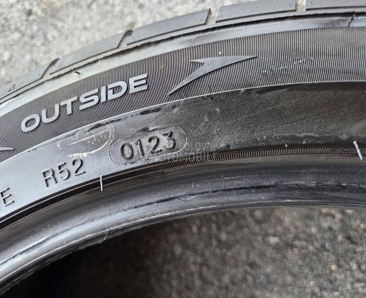 Tourador 245/40 R20 Letnja