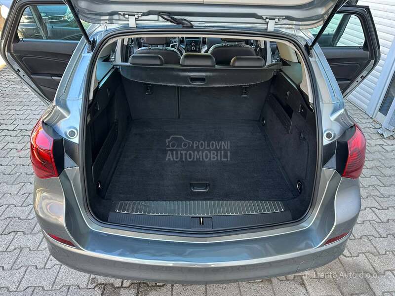 Opel Astra J 1.7 CDTI COSMO