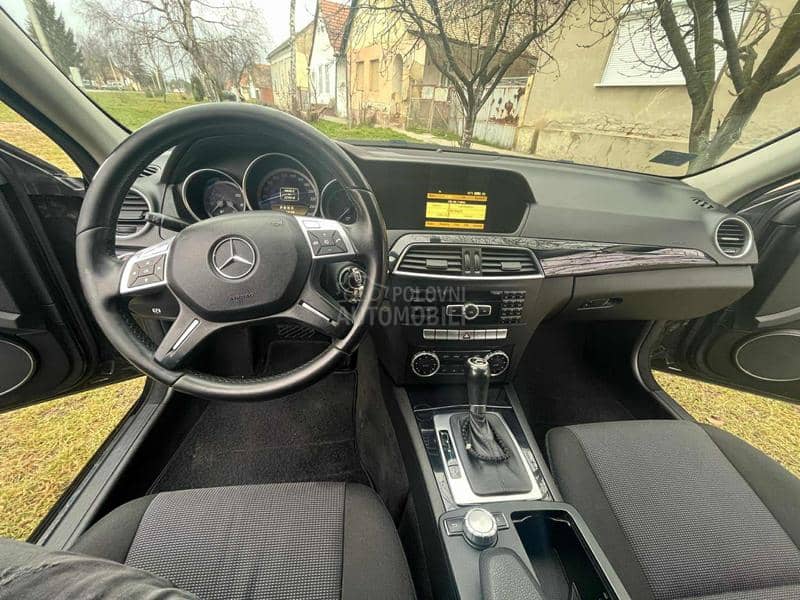 Mercedes Benz C 200 2.2 CDI