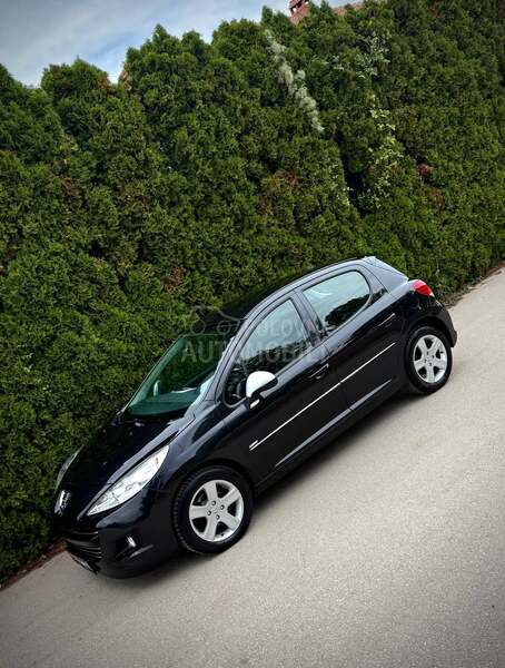 Peugeot 207 ACCESS HDI CH