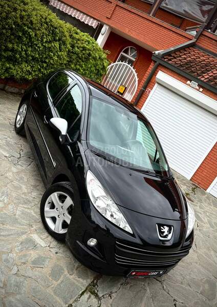 Peugeot 207 ACCESS HDI CH