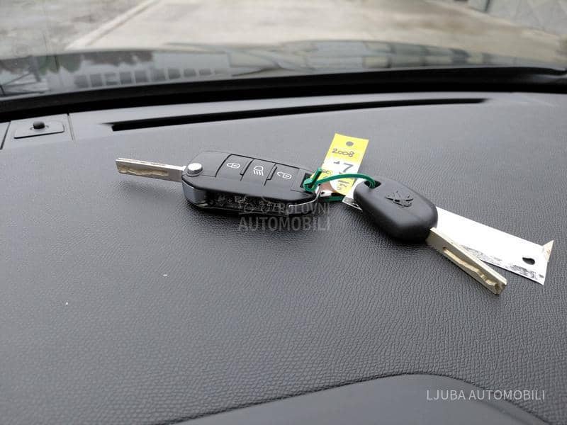 Peugeot 2008 1.5hdi