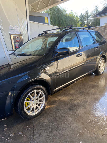 Chevrolet Nubira 