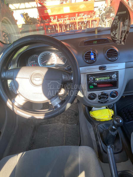 Chevrolet Nubira 
