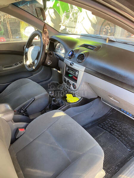 Chevrolet Nubira 