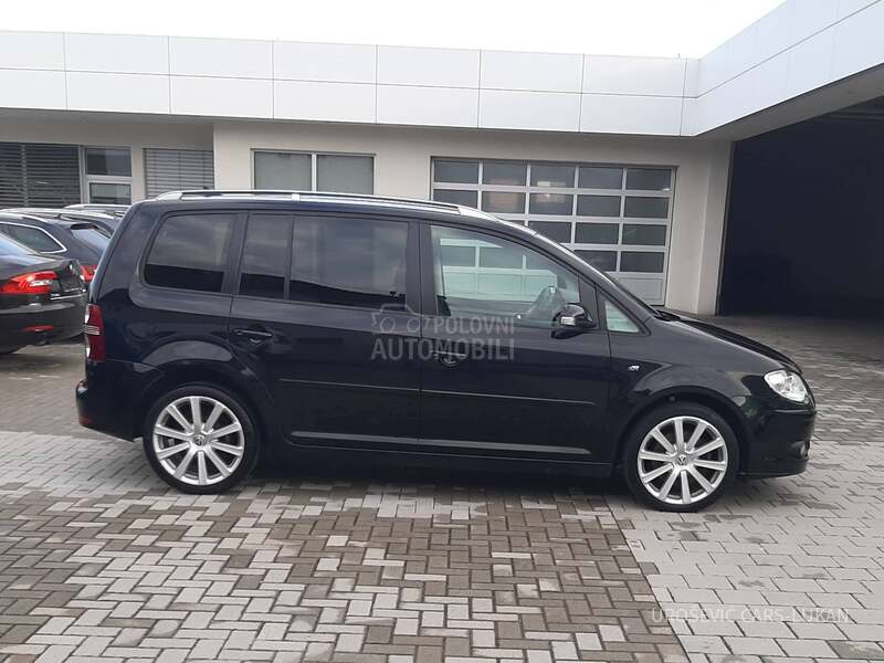 Volkswagen Touran R Line 2.0 TDI CH