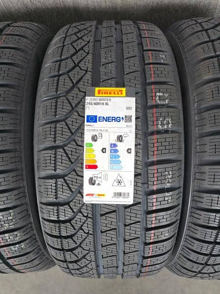Pirelli 245/40 R19 Zimska