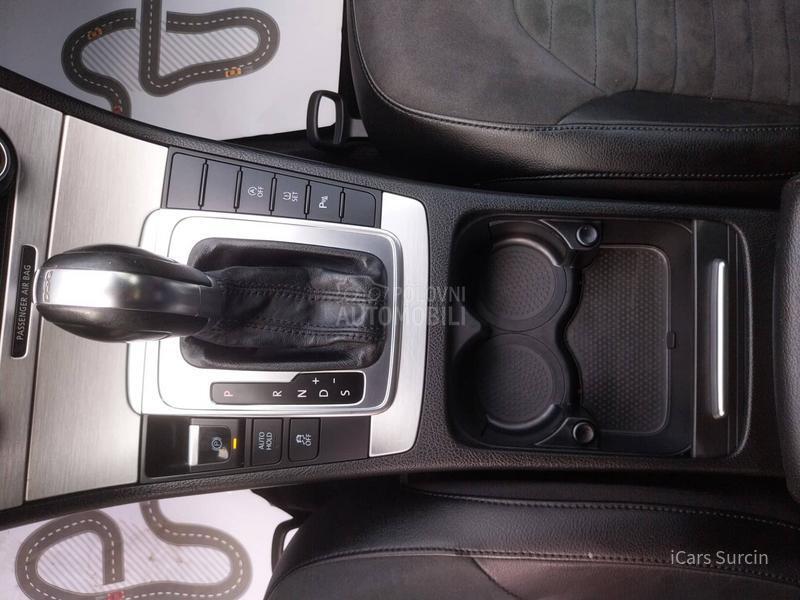 Volkswagen Passat B7 2.0 DSG/HIGHLINE