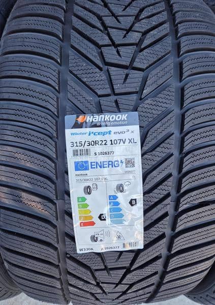 Hankook 315/30 R22 Zimska
