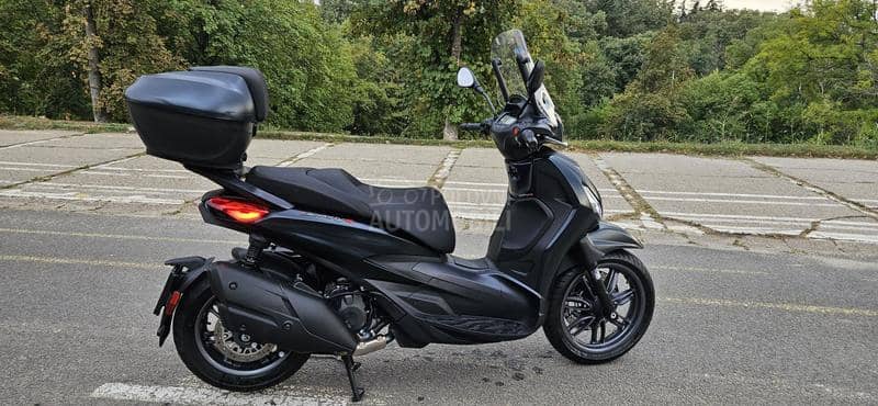 Piaggio Beverly 400 S HPE