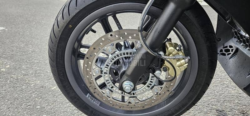 Piaggio Beverly 400 S HPE