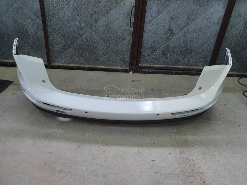 Q5 8R0 FACELIFT BRANIK ZADNJI
