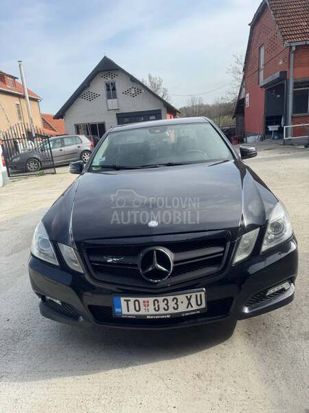 Mercedes Benz E 200 2,2