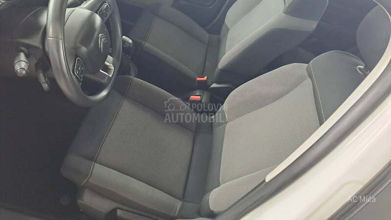 Citroen C3 1.2 PURE NAV LED USB