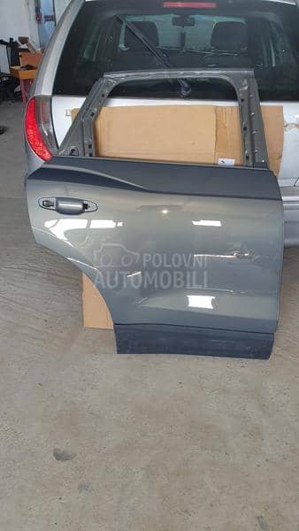 Q3 83A VRATA DESNA ZADNJA