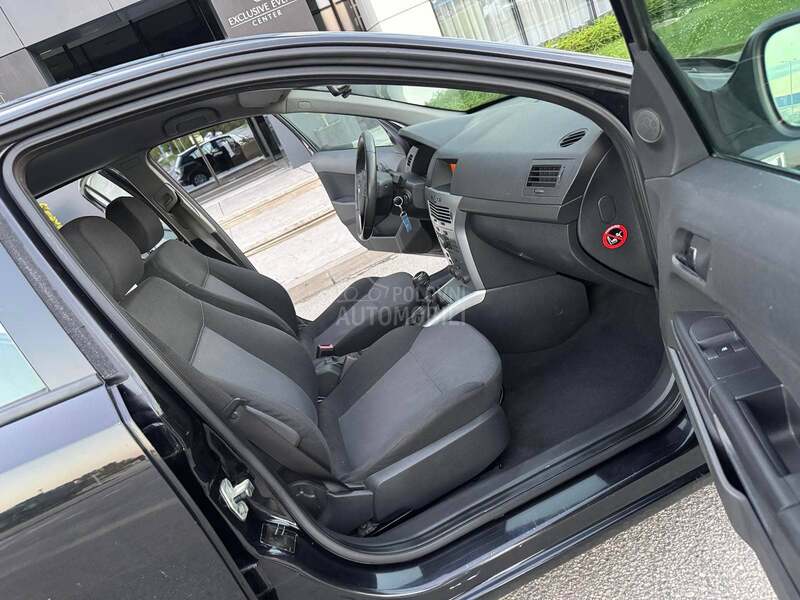 Opel Astra H NOVO