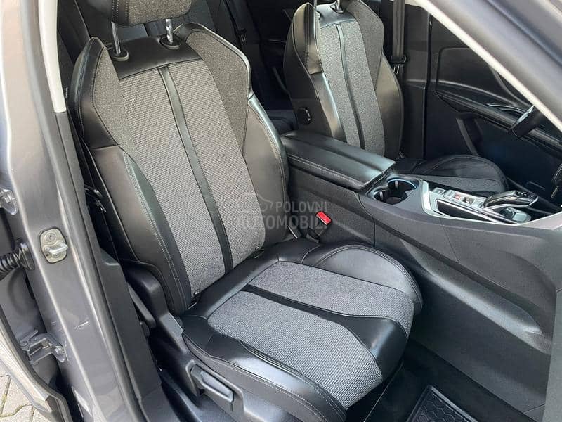 Peugeot 3008 1.6hdi ALLURE