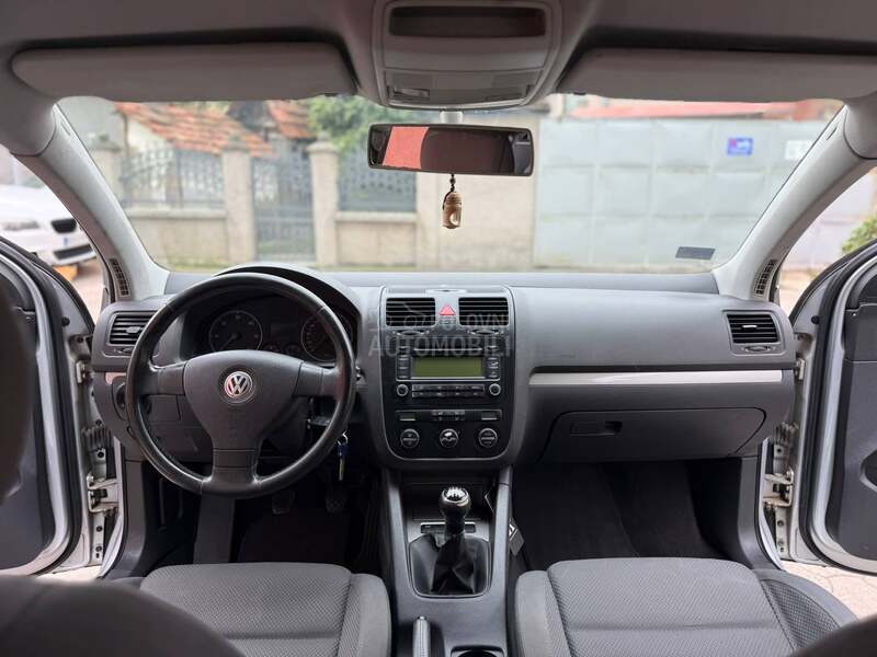 Volkswagen Golf 5 2.0TDI