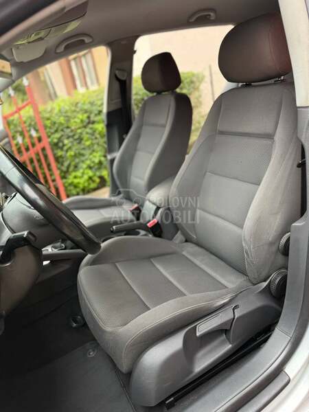 Volkswagen Golf 5 2.0TDI