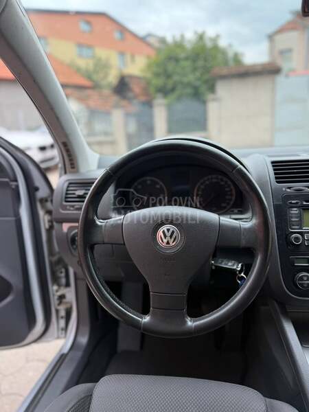 Volkswagen Golf 5 2.0TDI