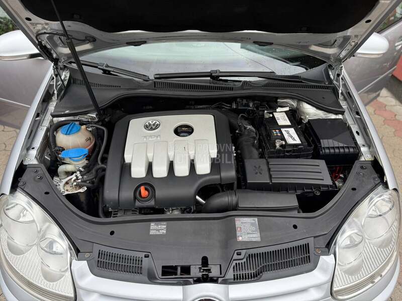 Volkswagen Golf 5 2.0TDI