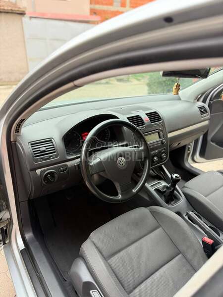 Volkswagen Golf 5 2.0TDI