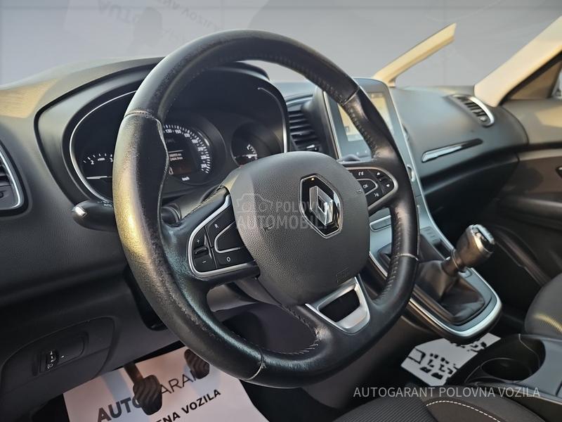 Renault Scenic 1.5 DCI