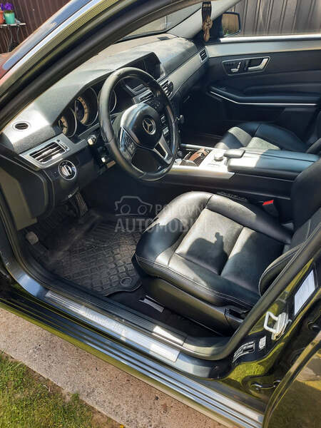 Mercedes Benz E 250 4 matic