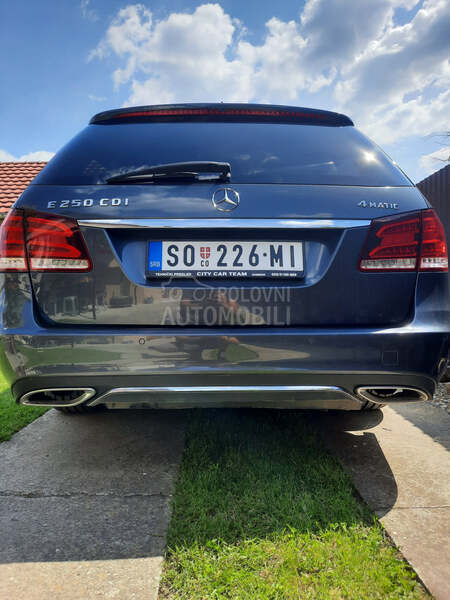 Mercedes Benz E 250 4 matic