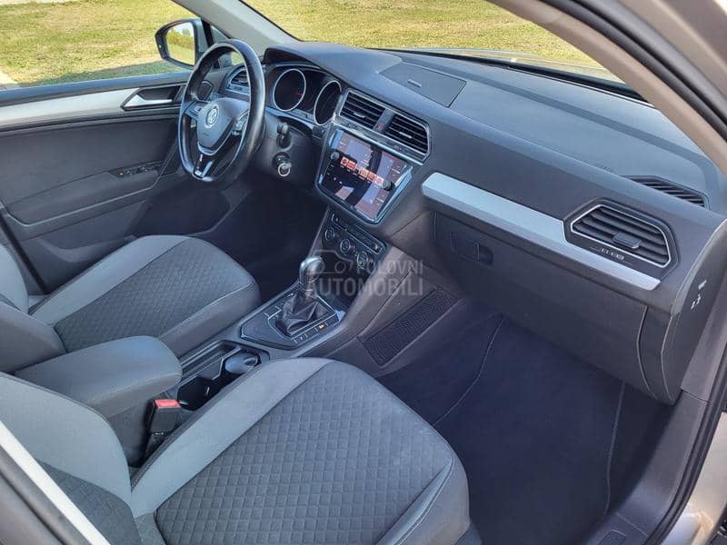 Volkswagen Tiguan COMFORT/DSG/V.SER. Volkswagen Tiguan COMFORT/DSG/V.SER.