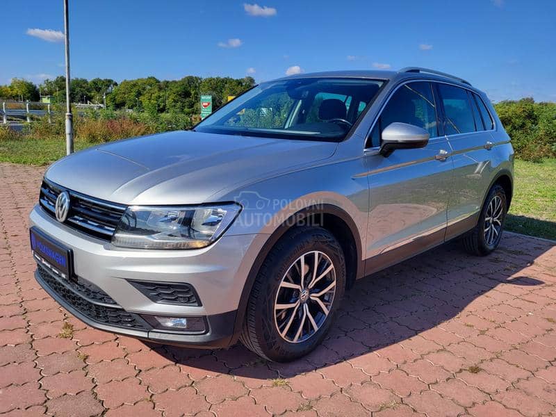 Volkswagen Tiguan COMFORT/DSG/V.SER. Volkswagen Tiguan COMFORT/DSG/V.SER.